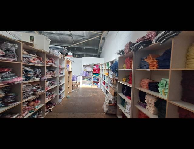 231M² WAREHOUSE FOR SALE IN UMGENI BUSINESS PARK